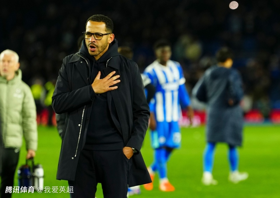 5连败！41岁切尔西少帅嘘声中抚胸致歉，怒喷球员：仅剩3-4人有斗志