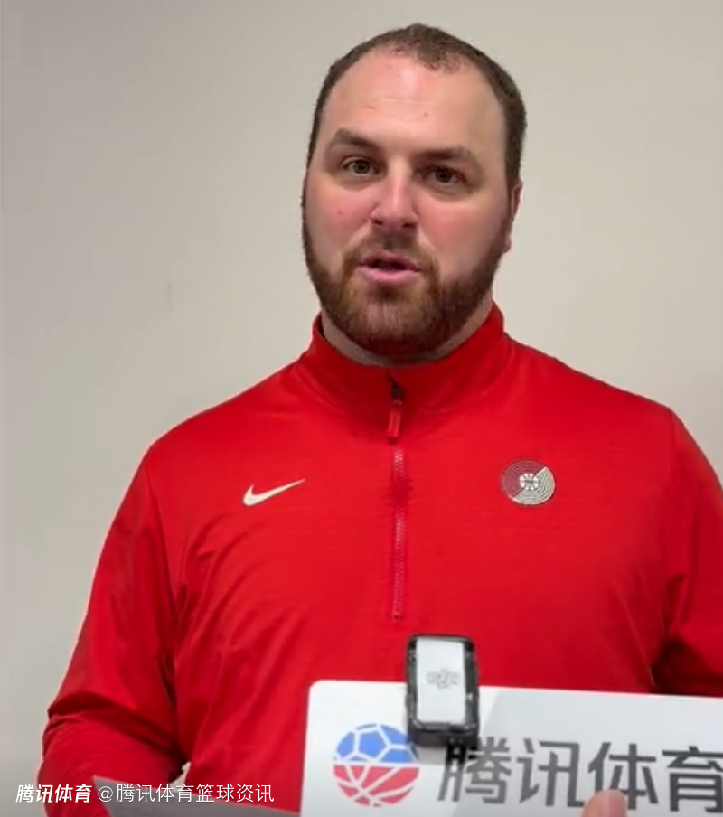 混音队主帅：杨瀚森篮板比以前更好了 他的英语进步很多