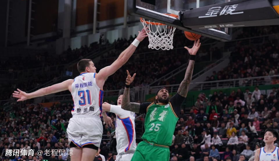 莫兰德22篮板9助攻献赛季最强一战 重返辽宁他从未如此强悍