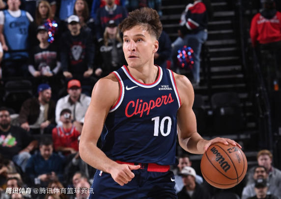 快船官方：博格达诺维奇左侧髋部紧绷 对阵开拓者回归成疑