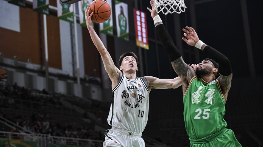CBA：18分大逆转！布罗金顿23分1板3助2帽 辽宁险胜南京天之蓝