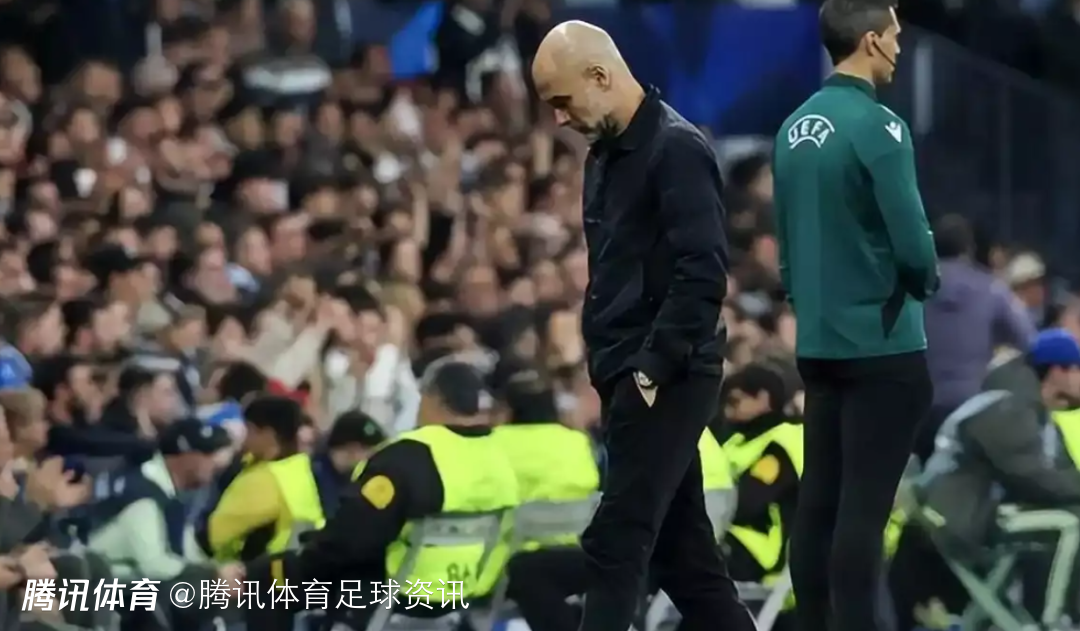邮报：0-3输球后曼城更衣室一片死寂 球员沉默不语甚至不想洗澡