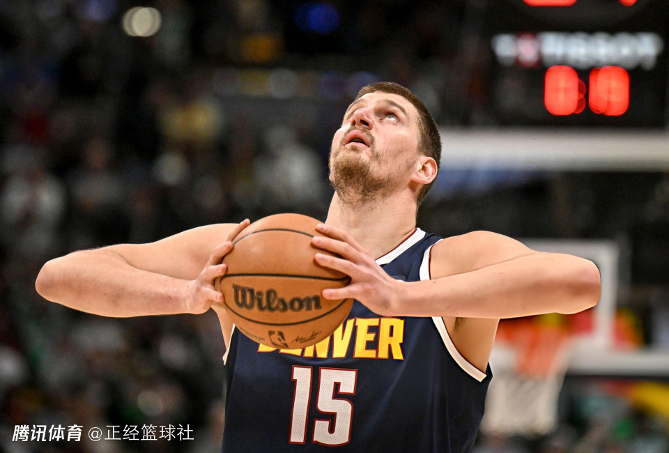 约基奇狂砍30+12+6！穆雷病退后迎爆发 单节15分终结绿军连胜