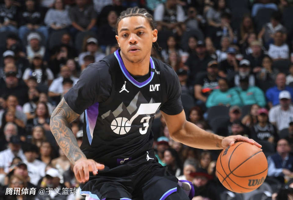 爵士连续爆冷活塞马刺功臣！乔治近8战场均30+5+7 一成就比肩东契奇