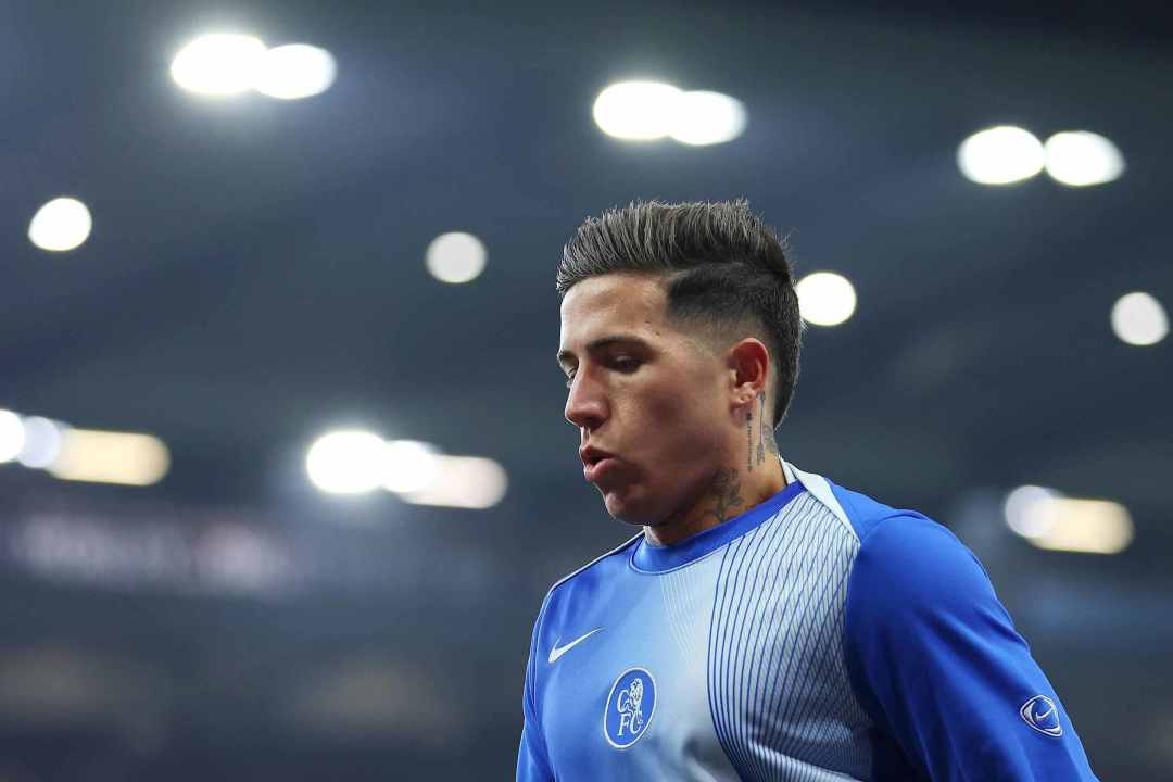 记者：切尔西队友请求主帅解禁恩佐，让他出战对曼城比赛