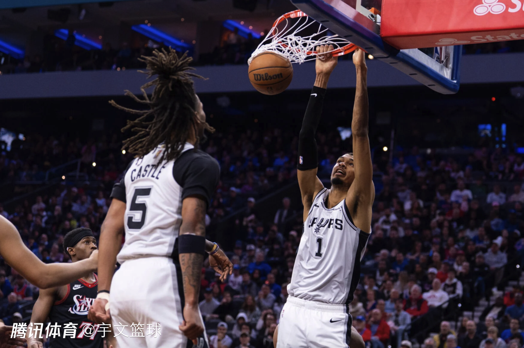 文班24分钟正负值+41打爆76人 10分8板4助3断6帽迎40分狂胜