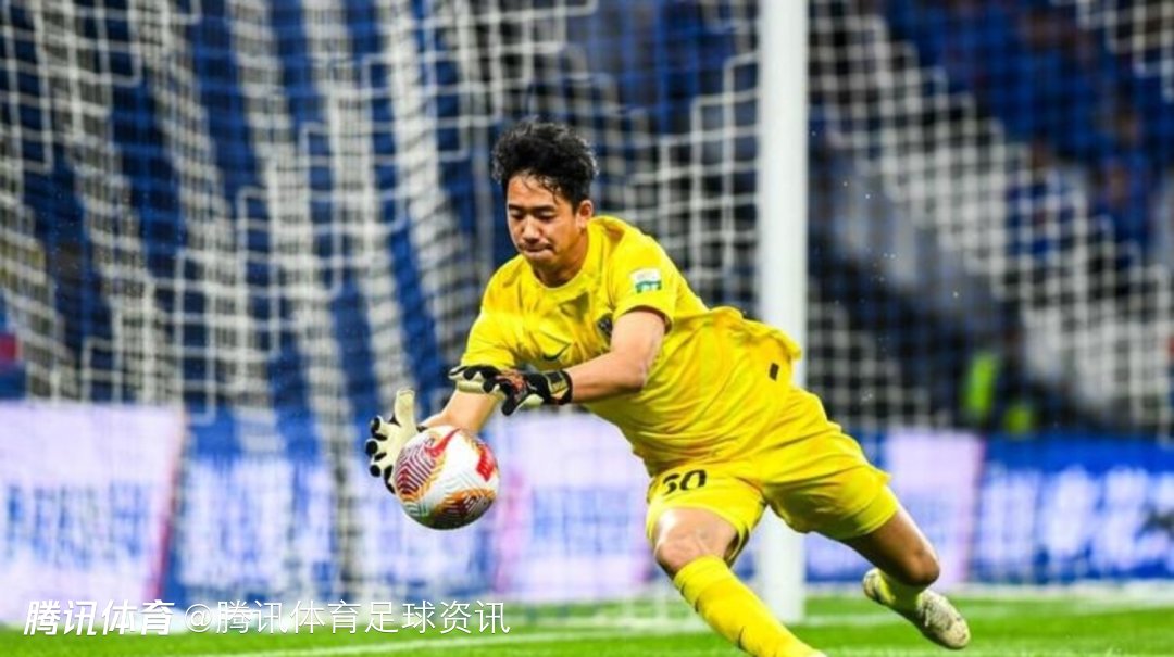 持续补强！曝云南玉昆接近签下28岁前申花门将鲍亚雄 