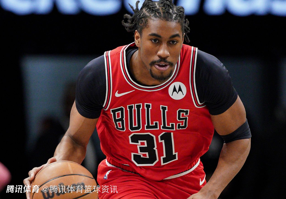 复出遇挫！公牛主帅：艾维训练中膝盖受伤 将在今天接受检查