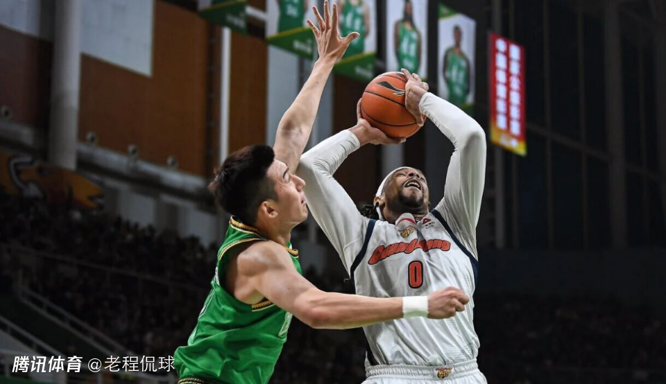 惨败辽宁3中0一分未得正负值-19 广东男篮会换掉他吗？