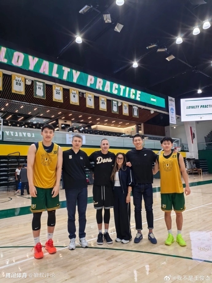 媒体人：王俊杰经历了失望的赛季 确实不合适继续待在旧金山大学了