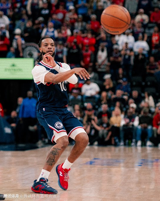 历史第一人！加兰成为NBA首位前7场首发30+三分50+助攻球员