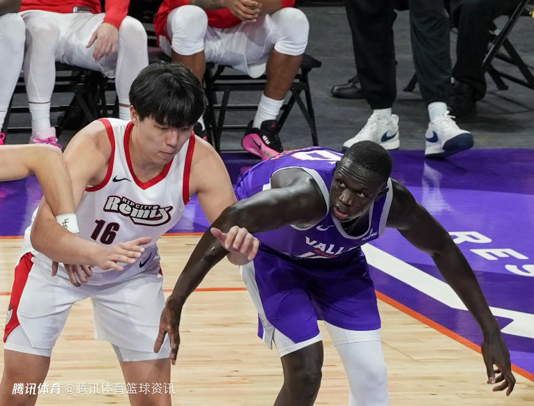 马鲁阿奇：作为菜鸟杨瀚森的发挥很正常 他只需要相信过程继续努力工作