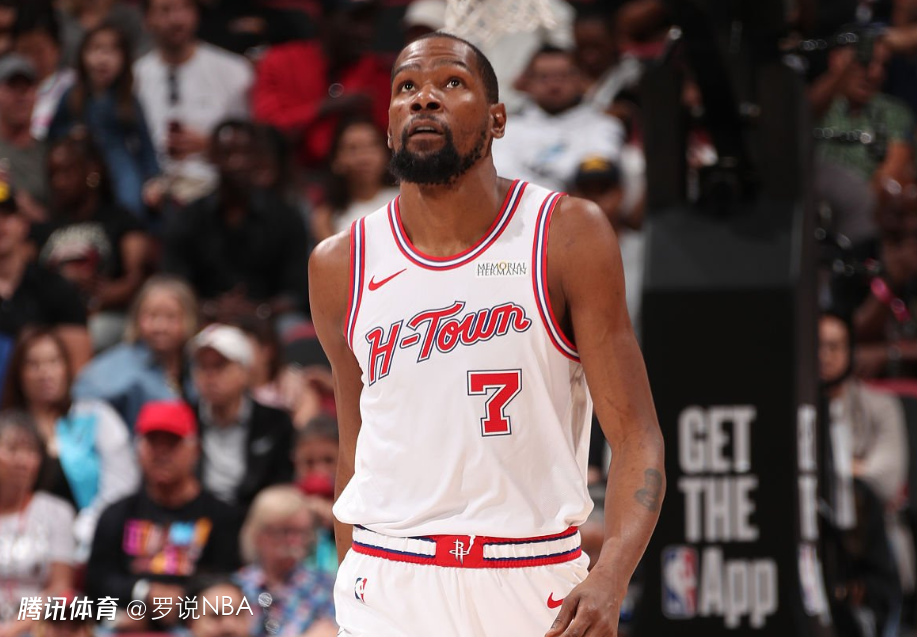 杜兰特：我和希罗冲突后马上就说笑了 非常非常想念小史密斯