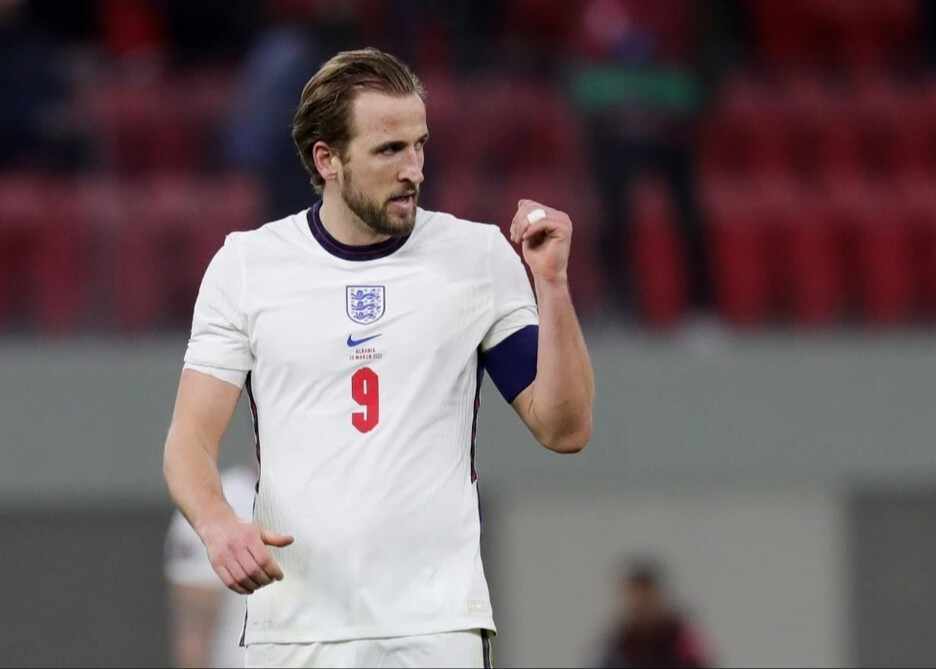 太阳报：凯恩2000万镑豪宅接近完工，当地人称像白金汉宫