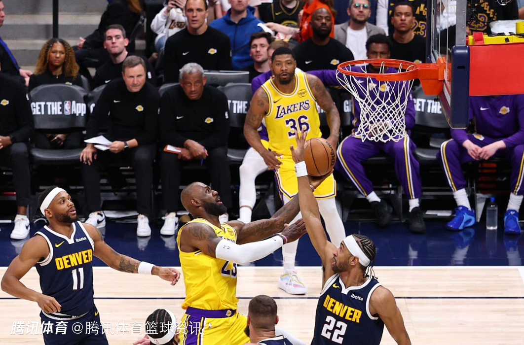 詹姆斯：总决赛输独行侠后曾拜师大梦练低位 总进球数超天勾并非我此前定的目标