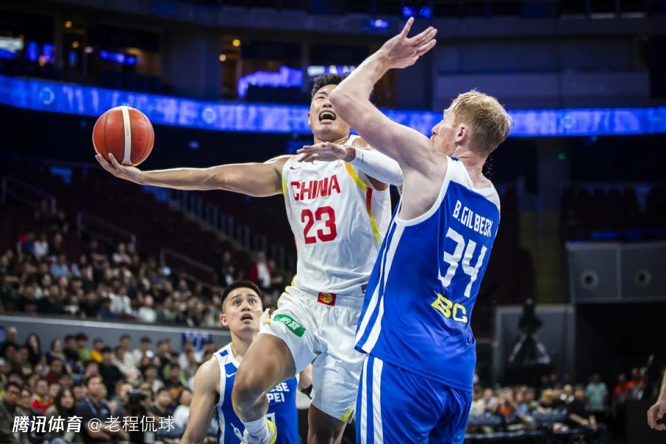 助中国男篮2连胜贺希宁发声：我们的梦不会永远在谷底
