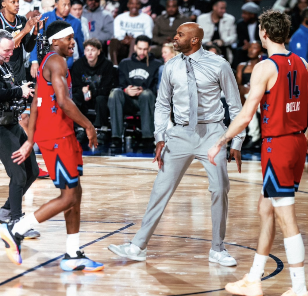 两战轰23+7！埃奇库姆荣膺新秀赛MVP 上演双绝杀率卡特队夺冠