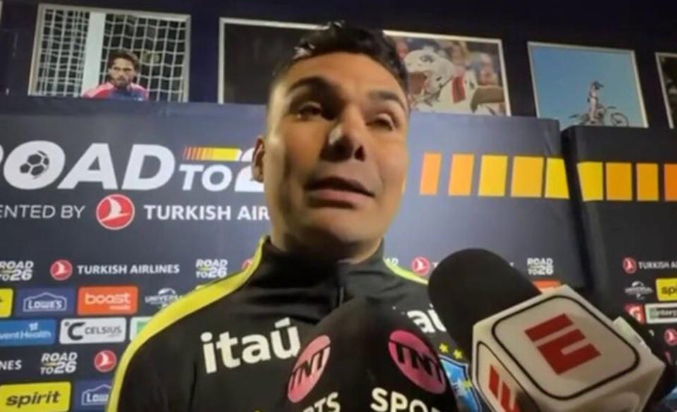 卡塞米罗官宣不会改变主意留在曼联！自曝最后目标，力挺卡里克转正