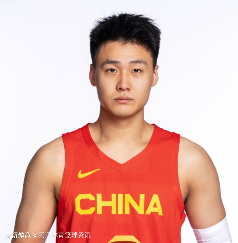 中国男篮公布集训名单：曾凡博赵睿徐杰领衔 王浩然贺希宁余嘉豪在列