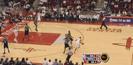 麦迪回忆35秒13分：打成3+1时知道手感来了 落后8分也没想过放弃