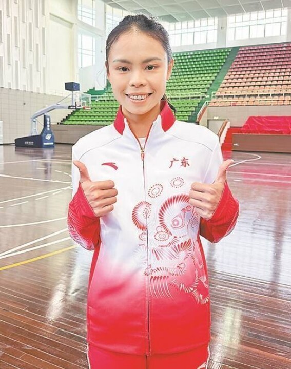 跨项挑战吴艳妮！全运三金王轻松备战新周期，将尝试参加100米栏