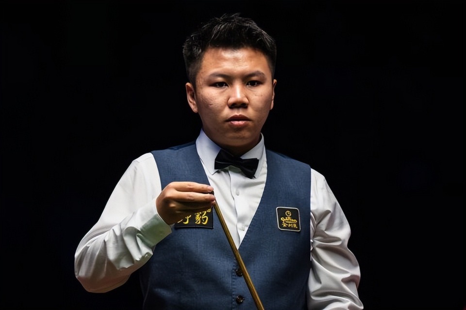 斯诺克球员锦标赛：本站首个6-0出炉！中国名将被六连鞭+诞生惨案