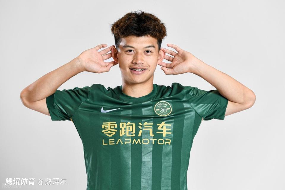 刘浩帆戏剧化5分钟！进球被吹无缘处子球，撞人送点，赵博神扑