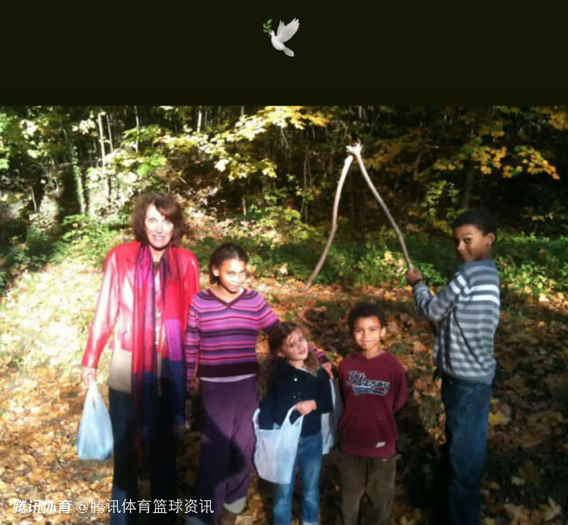 文班亚马社媒晒照悼念祖母 此前强忍悲痛出战杯赛决赛