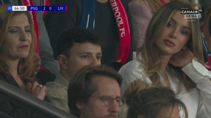 奥康、加斯利、哈贾尔齐聚大巴黎主场观看欧冠对阵利物浦