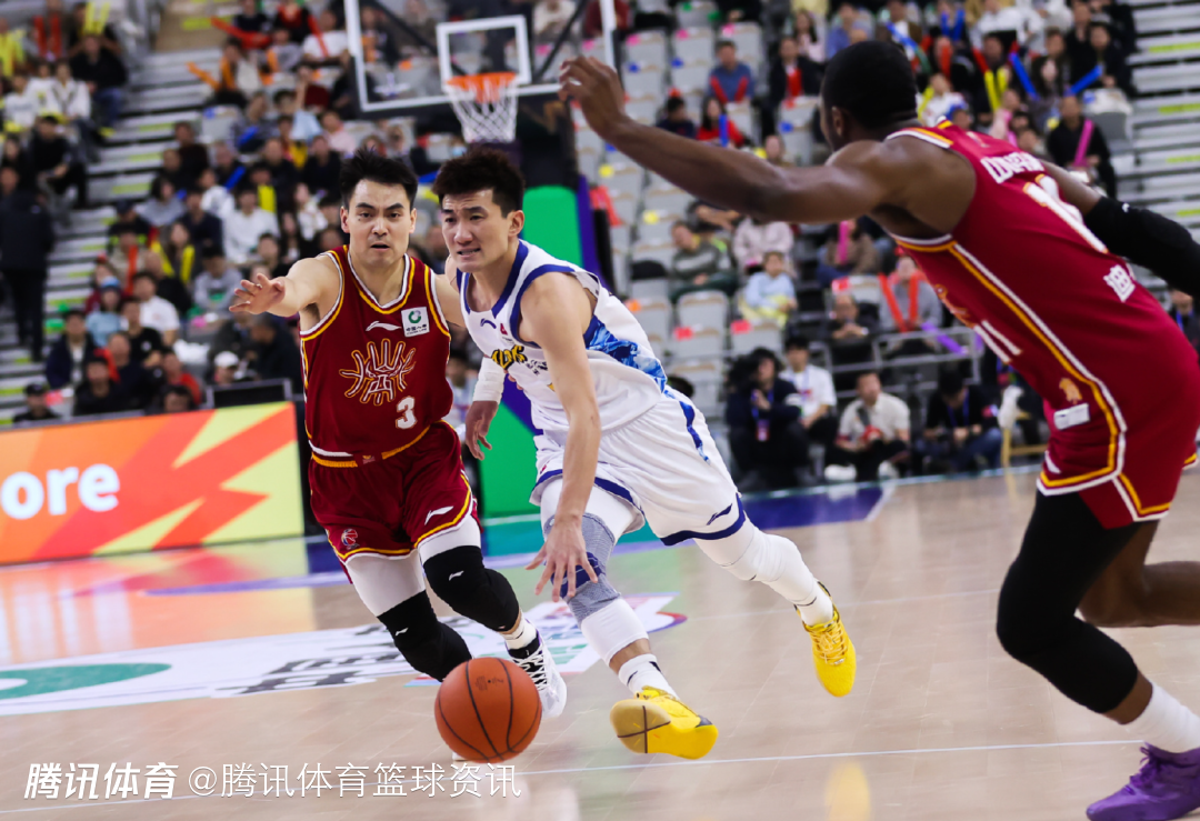 广厦男篮官方：孙铭徽右距腓前韧带部分撕裂 预计伤停6-8周