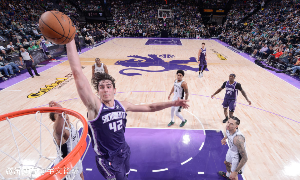 NBA官方新秀榜：克努佩尔四连榜首 弗拉格第二选秀前四成功霸榜