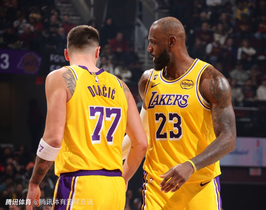 湖人vs奇才前瞻：里夫斯有望出战助力紫金军团 萨尔乔治力争带队取得三连胜