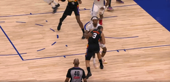 一级恶犯！狄龙被断后反抢打到霍兰面部 邓罗为队友出头吃T