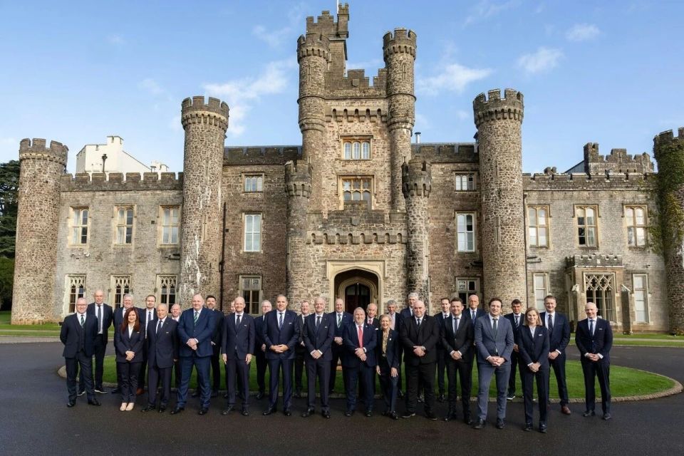 10秒限时换人+场外治疗，国际足联新规则专治拖延时间