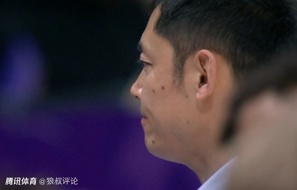 张庆鹏：对方重点人得分后我们很沮丧 全队没有一人篮板球超5个