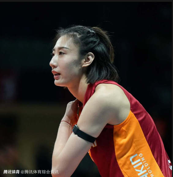 欧联杯1/4决赛首回合：王媛媛救火登场得9分 加拉塔萨雷3-2战胜巴黎抢先机