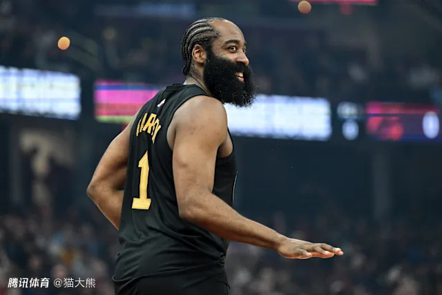 数据帝：高效！哈登变身队史第一人 超星42+8+13+5三分缔造纪录