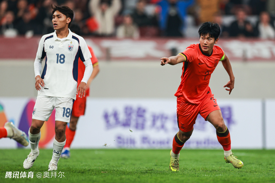 U23国足让二追二！媒体人热议：安帅必执教国足，亚运会别指望小鬼