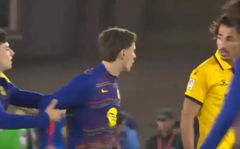 西媒：加维引发西班牙人球员不满，巴萨球员齐唱讽刺对手歌曲