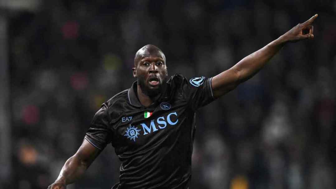 意媒：卢卡库和那不勒斯已经和解，他将继续返回比利时康复