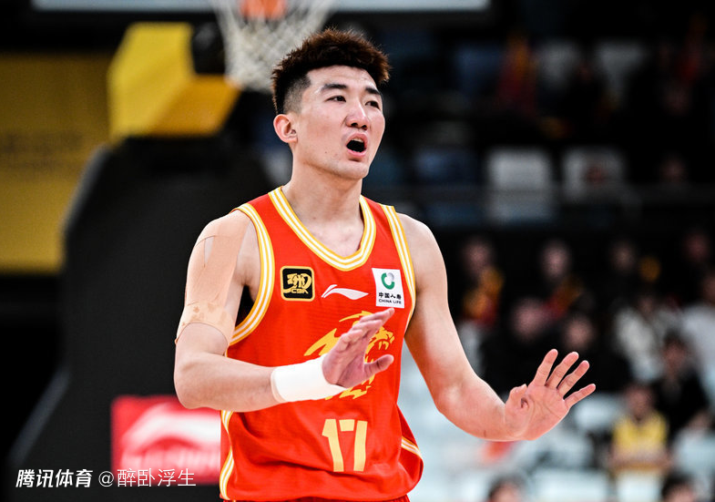 孙铭徽遭遇鼻部骨折：鼻子头部都很疼 将在12月27日接受复查