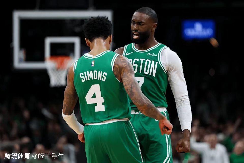布朗复出27+7绿军19分逆转双杀热火 西蒙斯39+7三分赛季新高