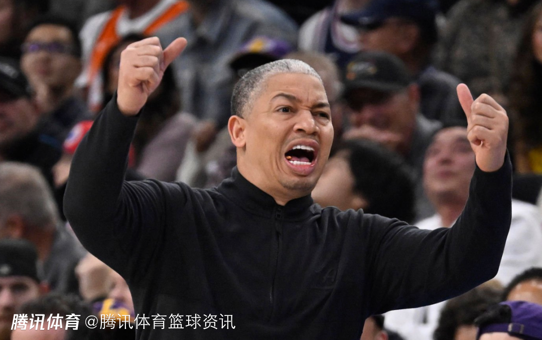 卢：祖巴茨下场球队切换到不擅长的打法 大家必须坚定执行战术迎难而上