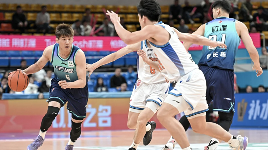 普森23+9法尔12+7宁波21分大胜新疆 新疆仅2人得分上双遭三连败