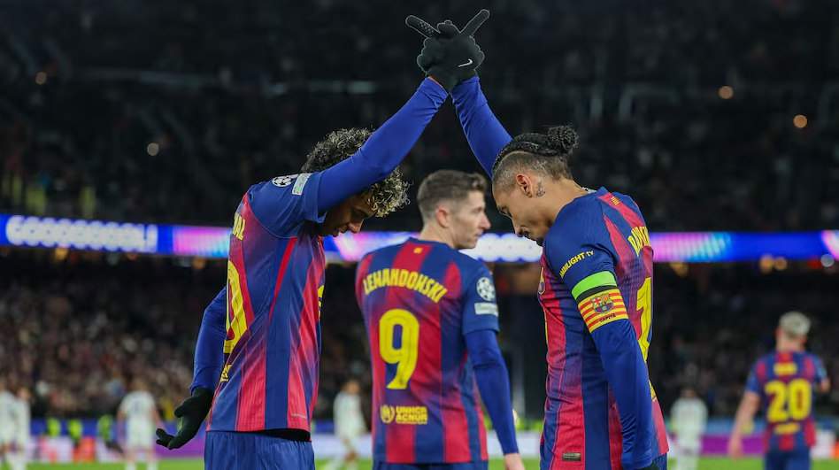 欧冠：巴萨4-1逆转直接晋级16强 莱万亚马尔拉什福德破门