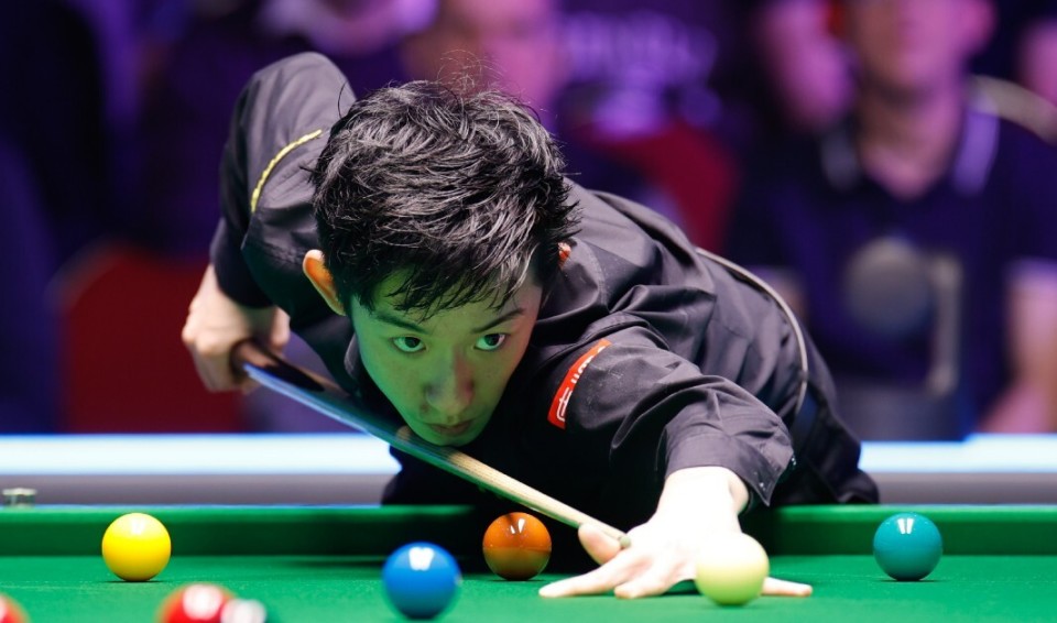 1-4落后打出四连鞭！吴宜泽逆转赢德比战，晋级威尔士公开赛四强