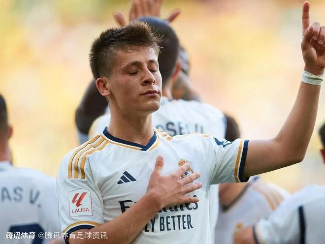 68米！居莱尔惊天吊射追平西甲最远进球纪录 媒体调侃：路线图放不下了