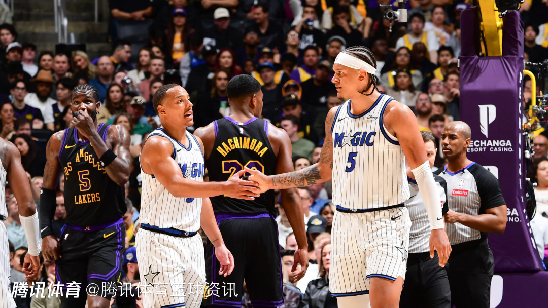 名记曝湖人近况：输魔术后更衣室气氛低迷 里夫斯称艾顿将决定球队赛季上限