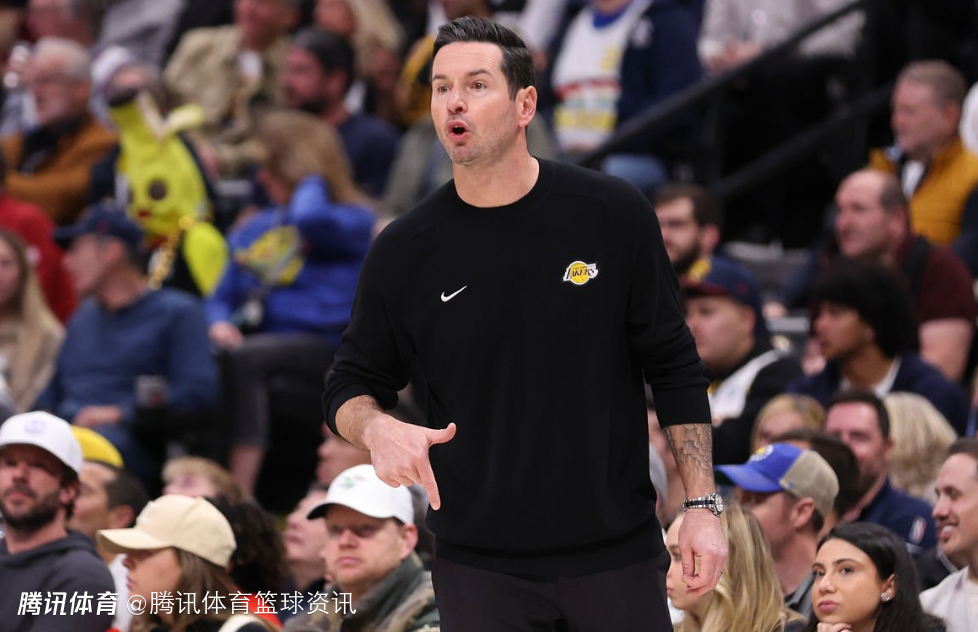 雷迪克：球队彼此之间不够信任传球太少 詹姆斯已连续第20场比赛倾其所有