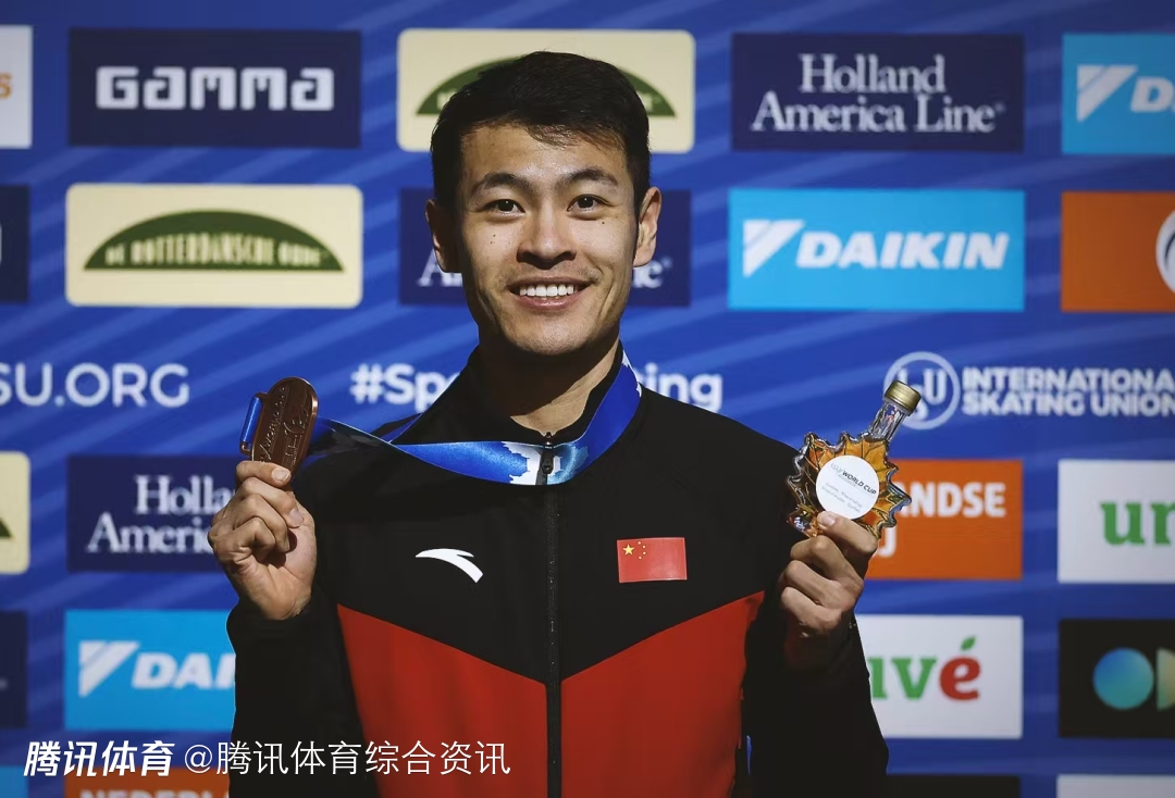 跨界破圈！冬奥冠军宁忠岩加盟哈尔滨队 以球员身份征战东北超足球联赛